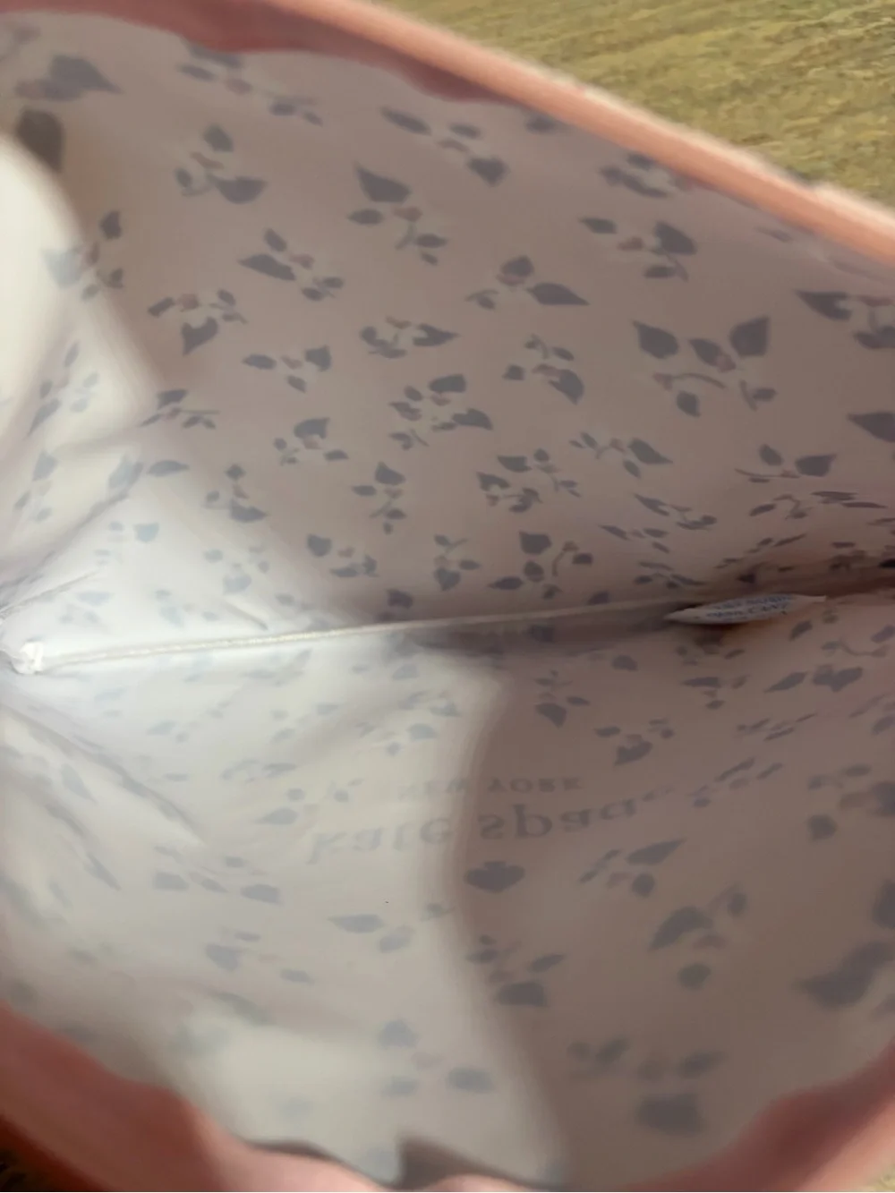 NWOT kate Spade ♠️ Pink Floral Zip Pouch
